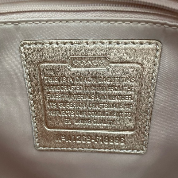Coach Floral Hobo Bag - Picture 14 of 16